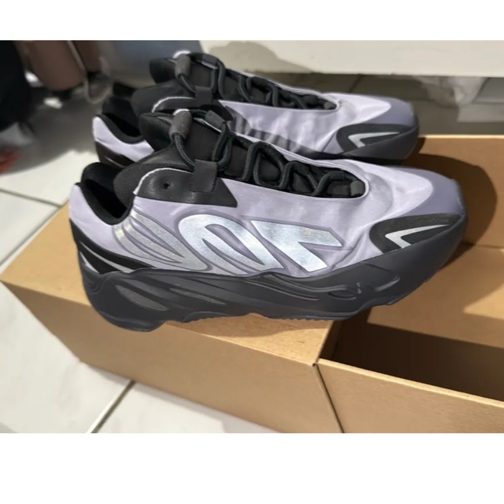 Adidas YZY 700 MNVN Geode Sneakers